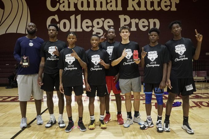 Championship - Team Lakers CHAMPS - LAKERS coach Cleve Woolfolk